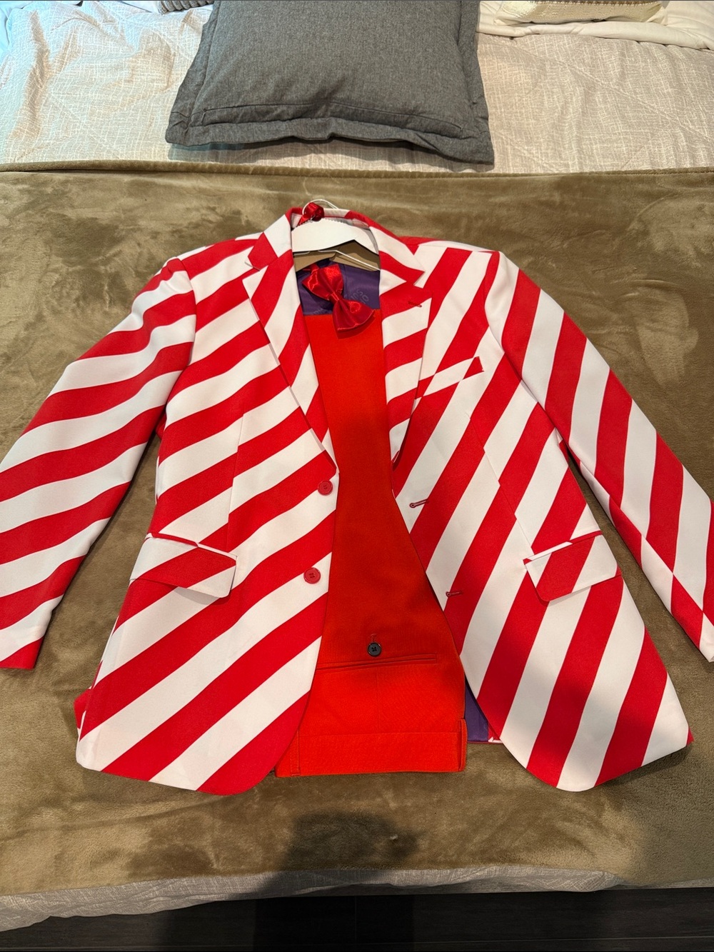 OppoSuits Red & White Diagonal Stripe Blazer